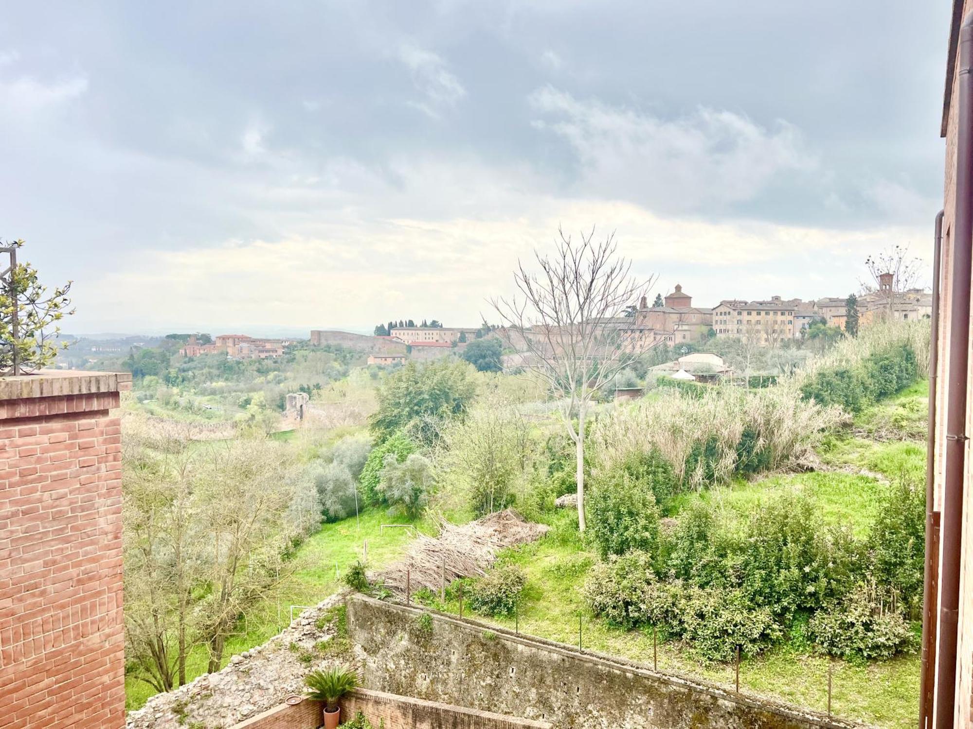 Provenzano Top Floor Siena Exteriör bild